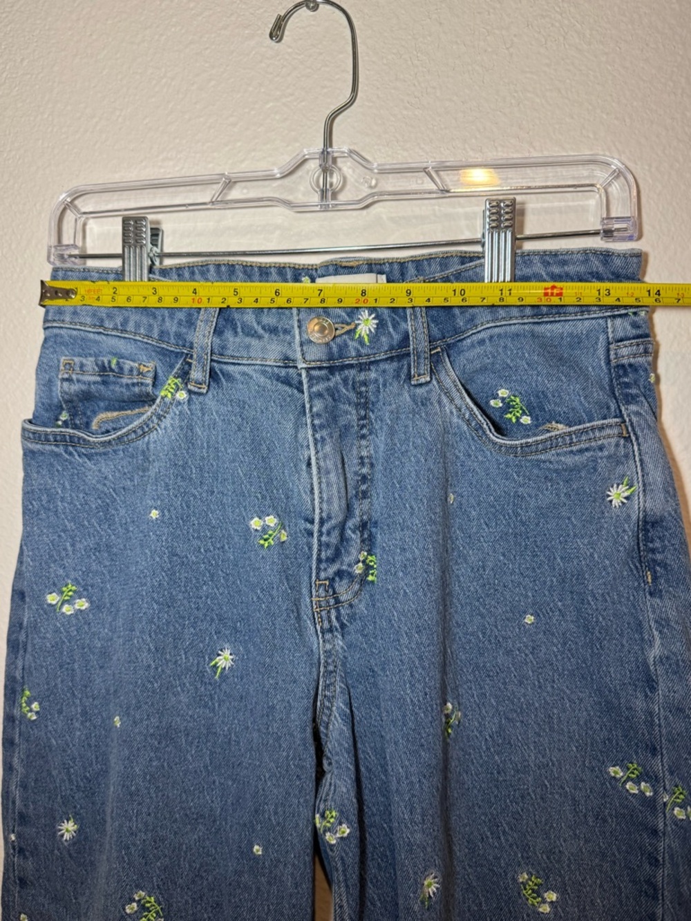 Embroidered Barrel Jeans | Mid Rise Cropped | Floral Denim | Size 2 - Picture 3 of 4